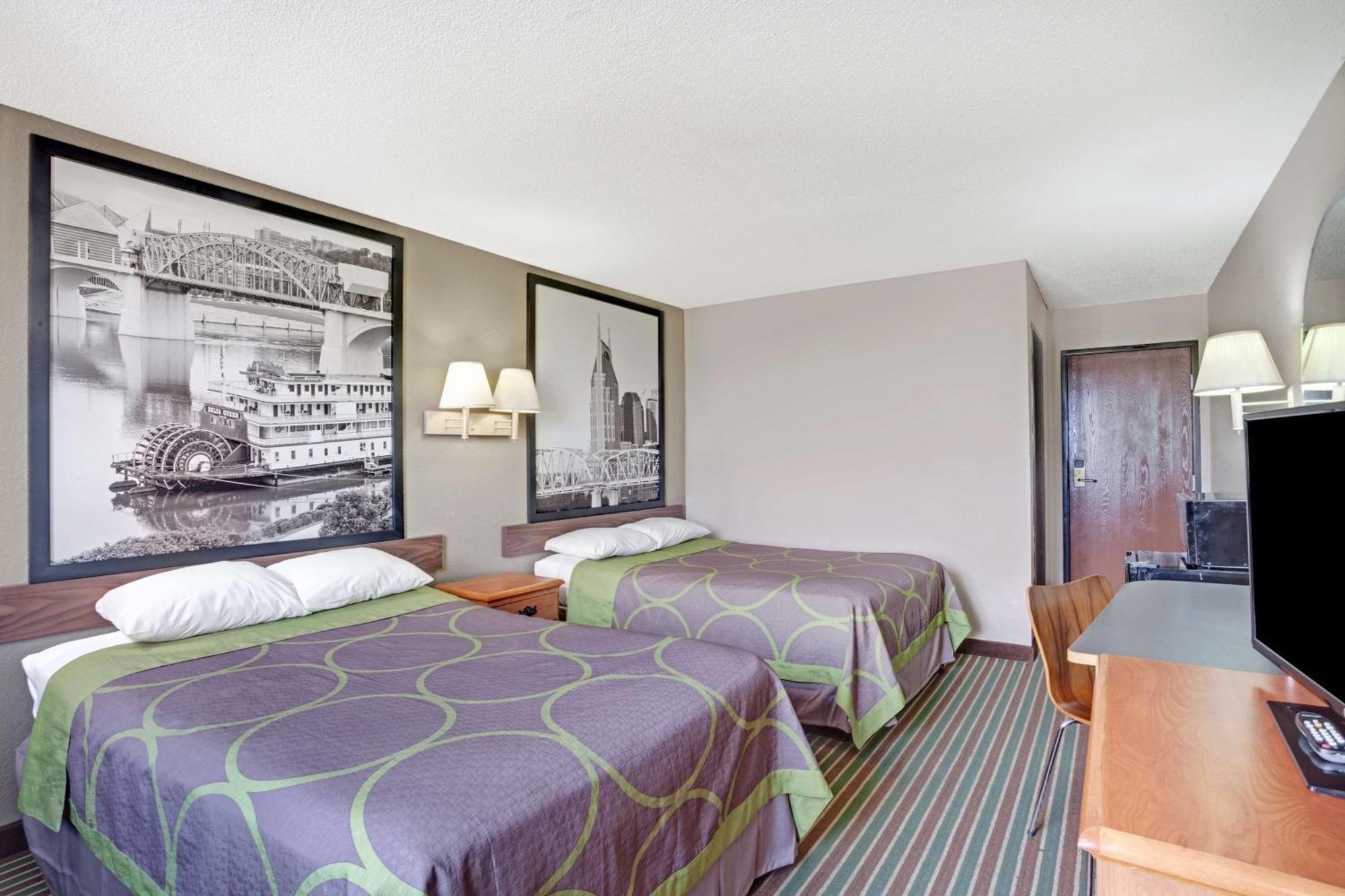 Super 8 By Wyndham Nashville/ Dntn/ Opryland Area Εξωτερικό φωτογραφία