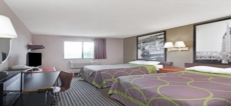 Super 8 By Wyndham Nashville/ Dntn/ Opryland Area Εξωτερικό φωτογραφία