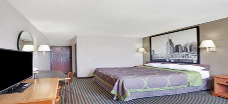 Super 8 By Wyndham Nashville/ Dntn/ Opryland Area Εξωτερικό φωτογραφία